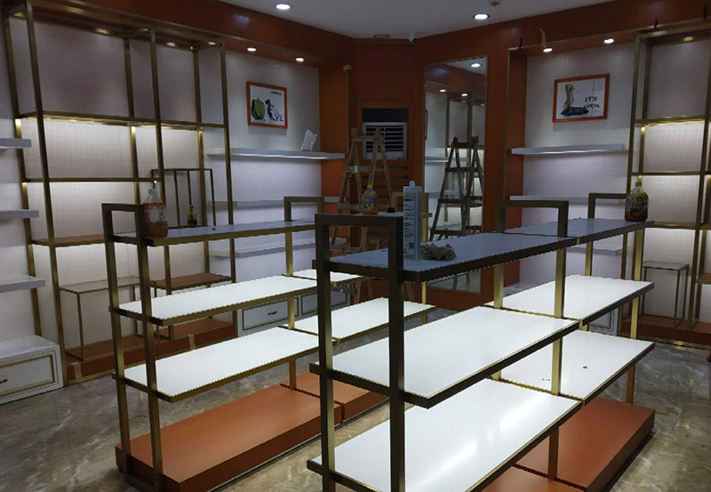 啄木鳥展柜定制設計方案(圖3)